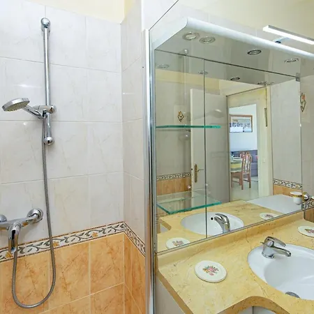 Joli à Centre - Vue Appartement